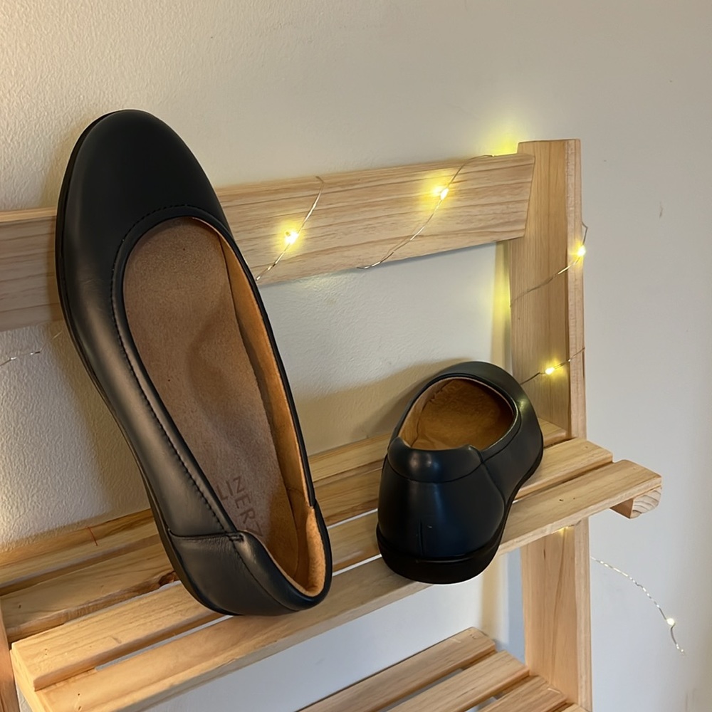 Naturalizer Women Flexy Leather Ballet Flats - Picture 4 of 4